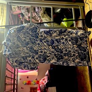 I’m selling a charter club dress that is size small